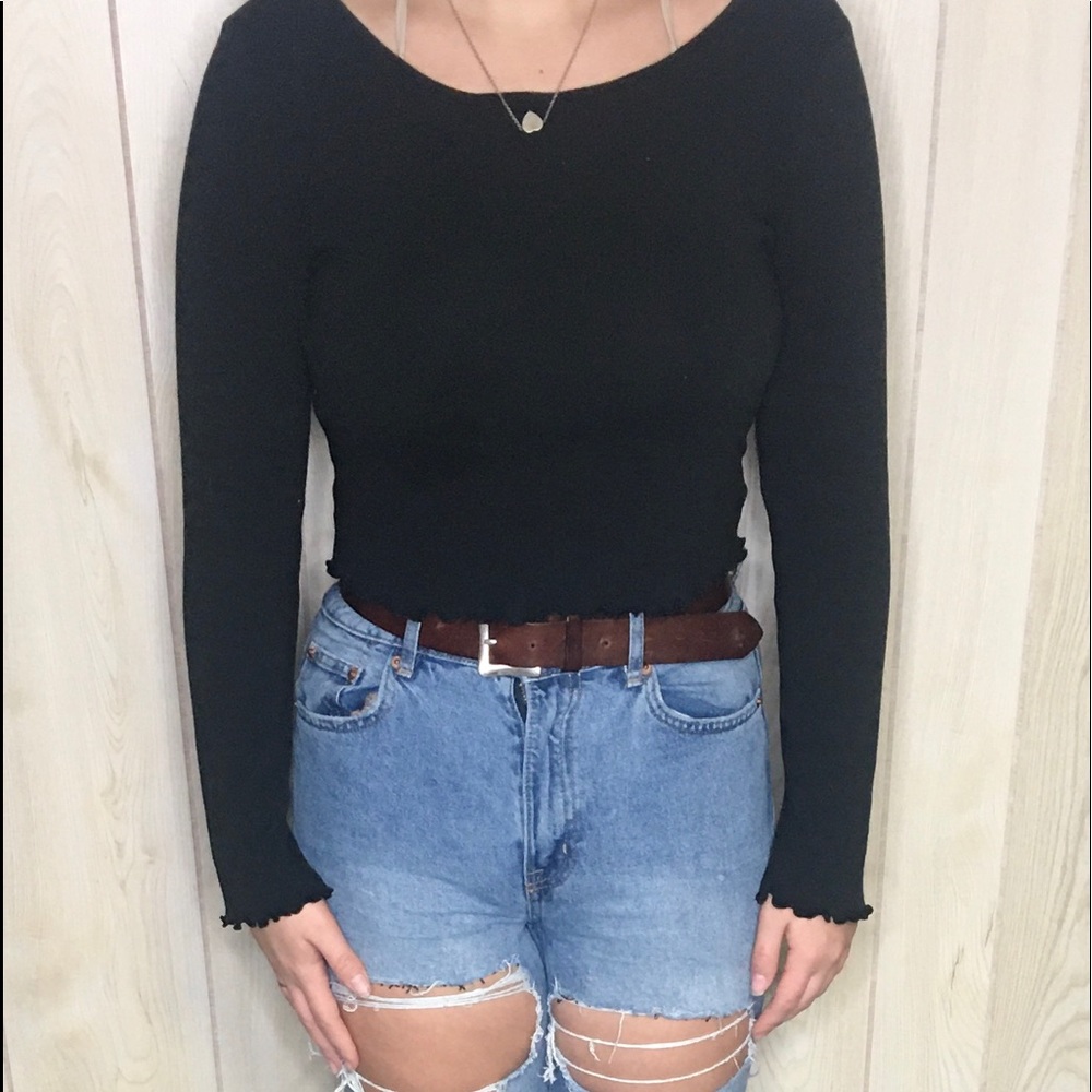 Black crop top
